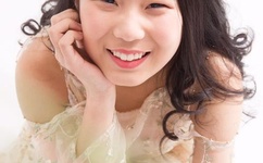 棒棒糖放屁眼里吸收小视频